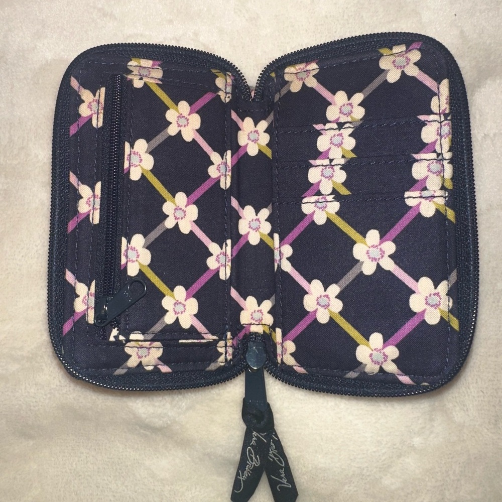 Vera Bradley Compact Wristlet Wallet Plumb Petals Nightingale Patterns - Picture 8 of 10